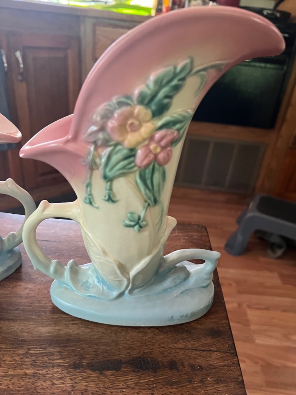 Vintage Hull Pottery-Pink and Blue Floral Ceramic Vase - Decorative Home Art - Picture 14 of 17